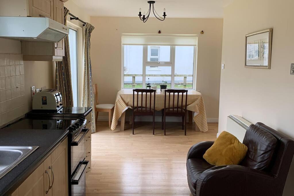 Elegant Lahinch/ Liscannor Cottage 3B 3Br Exteriör bild